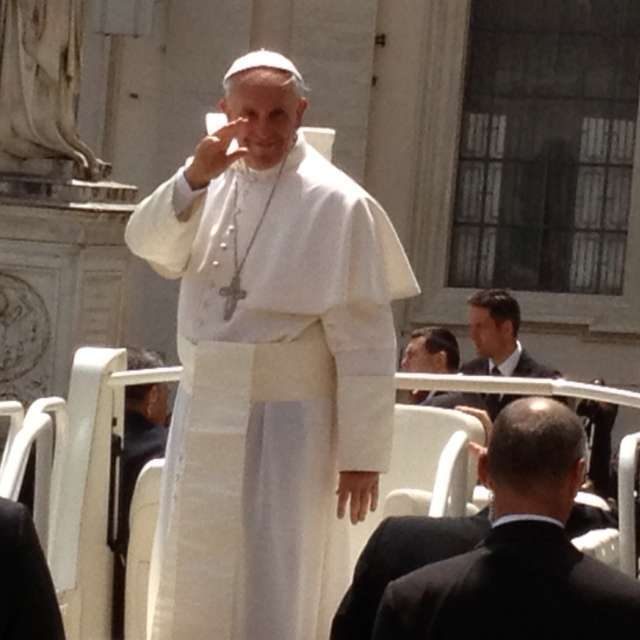 Papa_Francesco_Maggio_e_Settembre_31.jpg